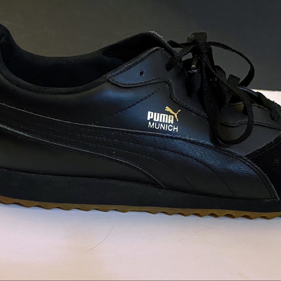 Puma Club 5v5 Lux WMNS Black / Gold size 11.5, rare! - Picture 7 of 12